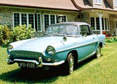 Renault Caravelle       .
